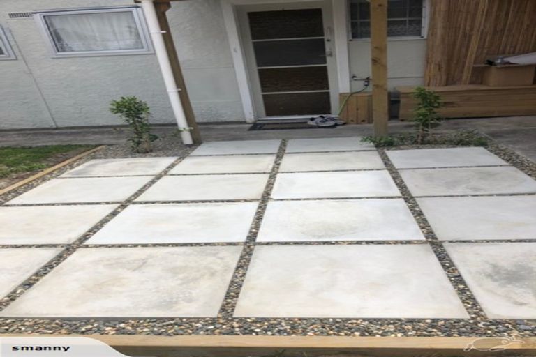 Photo of property in 10 Sylvan Crescent, Te Atatu South, Auckland, 0610