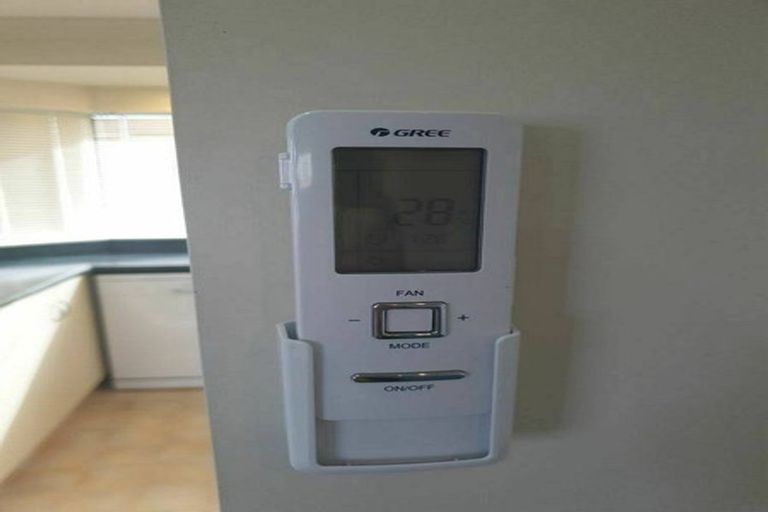 Photo of property in 79 Leighton Avenue, Waiwhetu, Lower Hutt, 5010