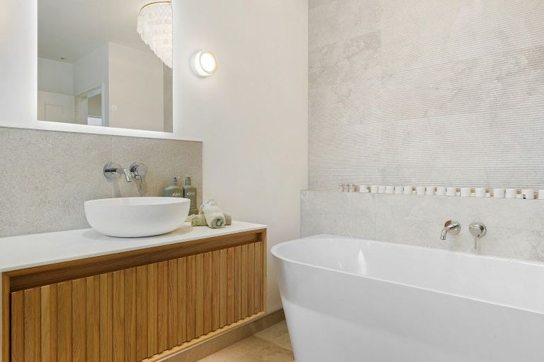 Photo of property in 43 West Belt, Rangiora, 7400