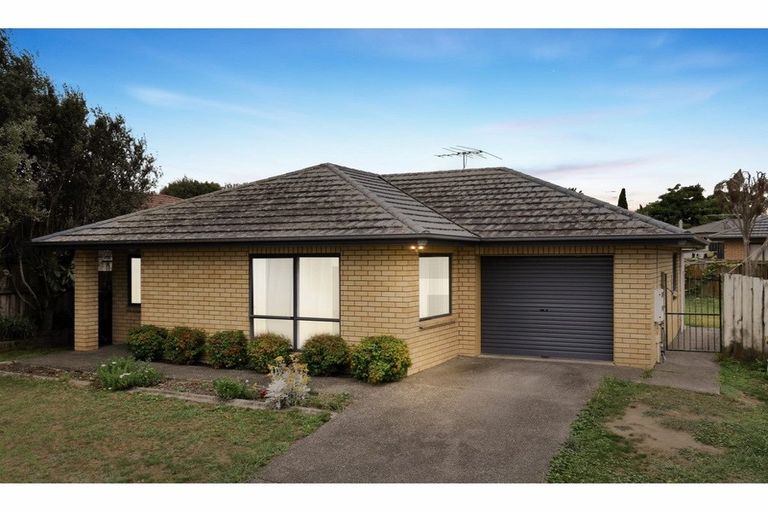 Photo of property in 44 Waimahia Avenue, Weymouth, Auckland, 2103
