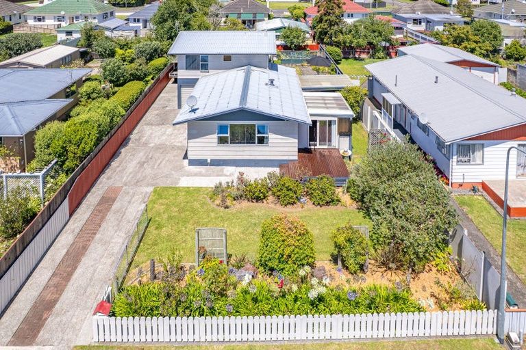Photo of property in 12 Hackett Street, Whanganui East, Whanganui, 4500