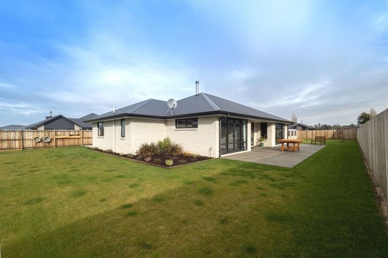 Photo of property in 20 Whiteoak Grove, Tinwald, Ashburton, 7700