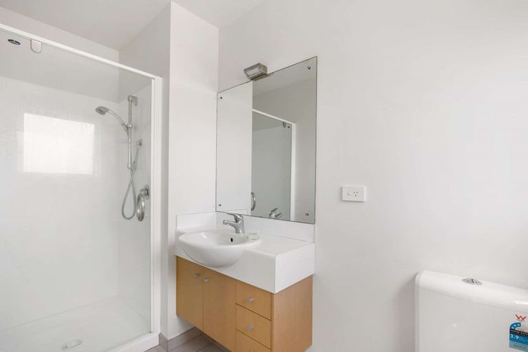 Photo of property in 23 Carento Way, Stanmore Bay, Whangaparaoa, 0932