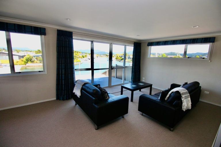 Photo of property in 19 Aquila Drive, Whitianga, 3510