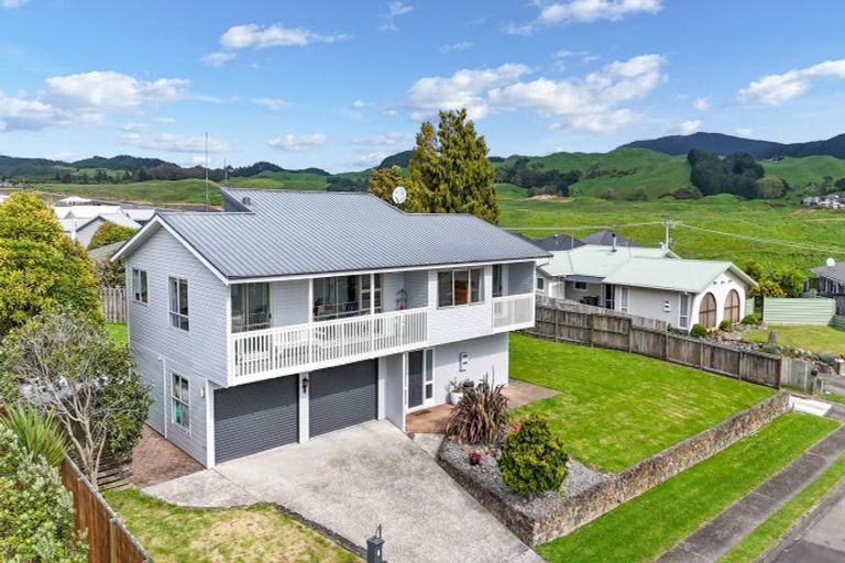 Photo of property in 8 Walnut Place, Owhata, Rotorua, 3010