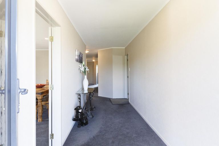 Photo of property in 37 Madison Avenue, Milson, Palmerston North, 4414