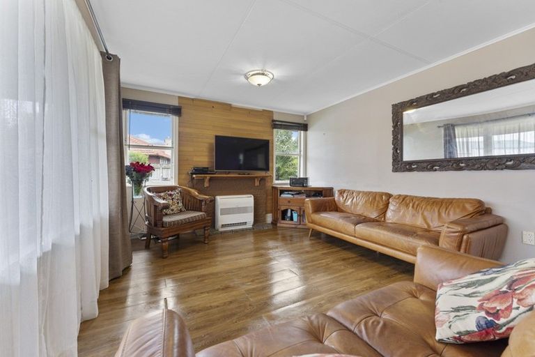 Photo of property in 32 Nelson Street, Feilding, 4702