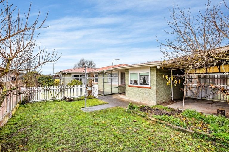 Photo of property in 95 East Belt, Rangiora, 7400