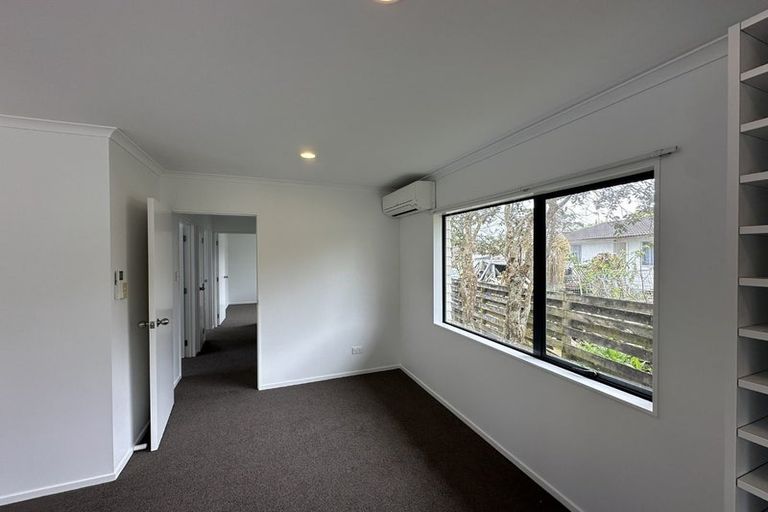 Photo of property in 43 Urlich Drive, Ranui, Auckland, 0612