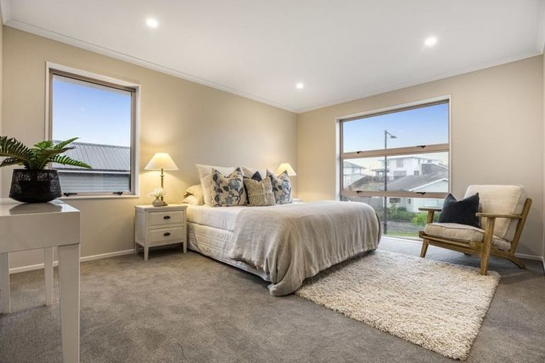 Photo of property in 24 Kuku Avenue, Red Beach, 0932