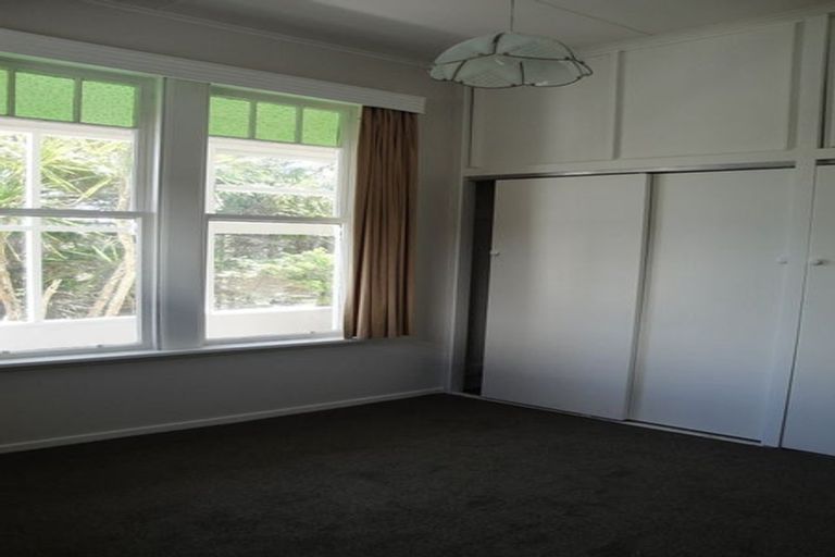 Photo of property in 21 Disley Street, Highbury, Wellington, 6012