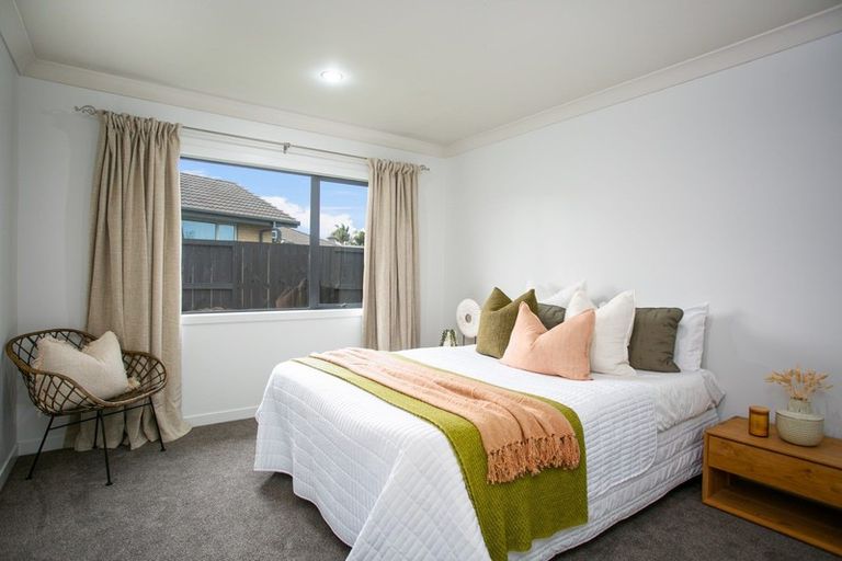 Photo of property in 16 Brancaster Place, Cambridge, 3434