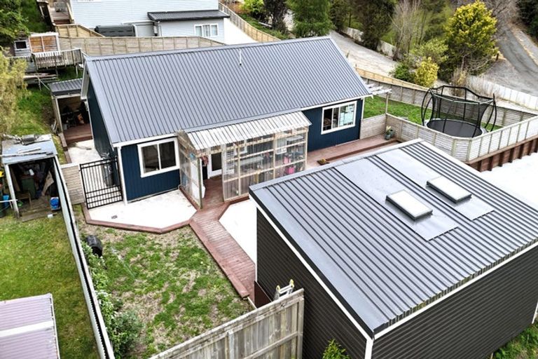 Photo of property in 46b Lees Grove, Wainuiomata, Lower Hutt, 5014