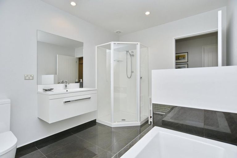 Photo of property in 37 Ruapani Street, Marshland, Christchurch, 8083