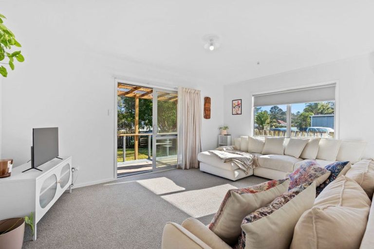 Photo of property in 43 Peter Snell Road, Ruakaka, 0116