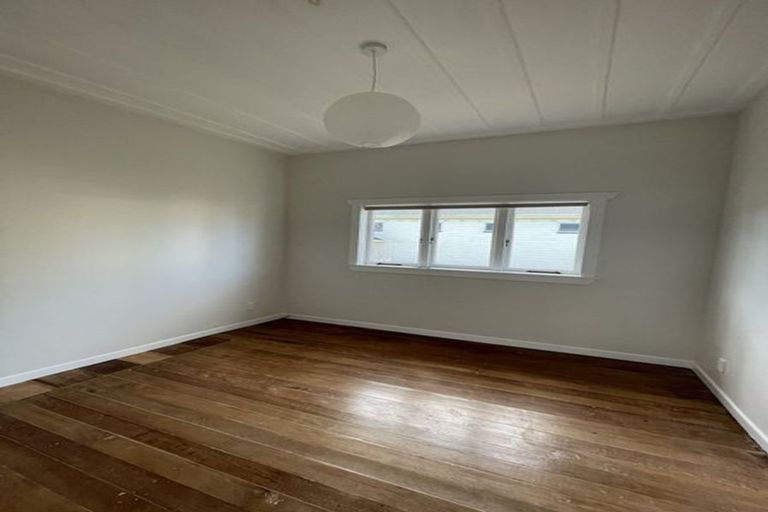 Photo of property in 175 Hurndall Street West, Maungaturoto, 0520