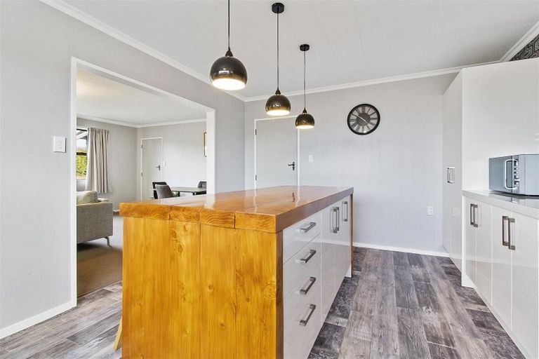 Photo of property in 4 Bond Street, Waimate, 7924