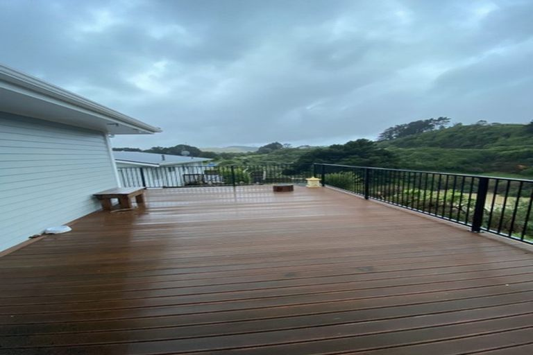 Photo of property in 68 Mark Avenue, Paparangi, Wellington, 6037