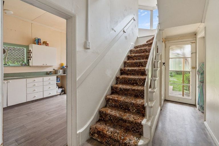 Photo of property in 6 Macbeth Street, Caversham, Dunedin, 9012