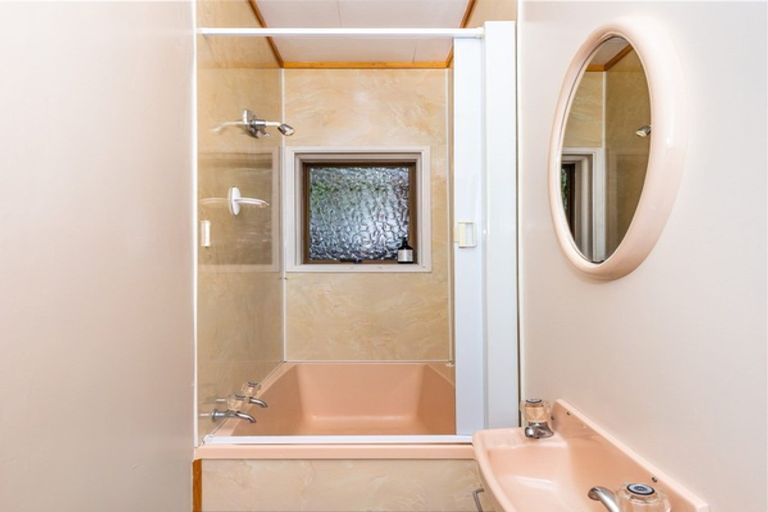 Photo of property in 2 Pikikotuku Place, Kuratau, Turangi, 3381