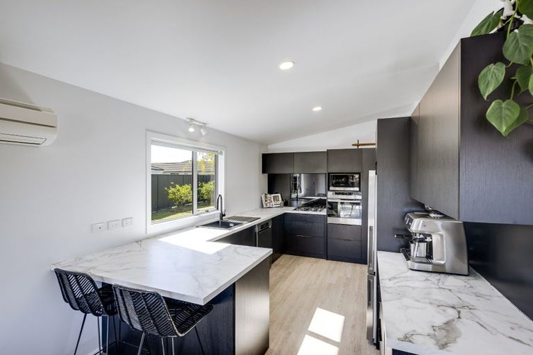 Photo of property in 14 Pacific Avenue, Poraiti, Napier, 4112