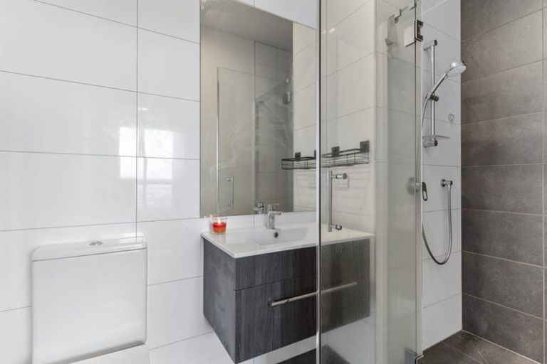 Photo of property in 1401/8 Lakewood Court, Manukau, Auckland, 2104