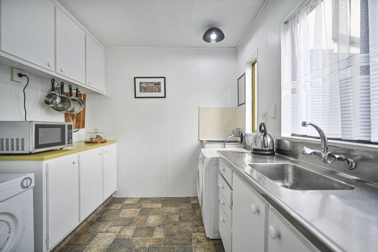 Photo of property in 4/702 Grays Road, Mahora, Hastings, 4120