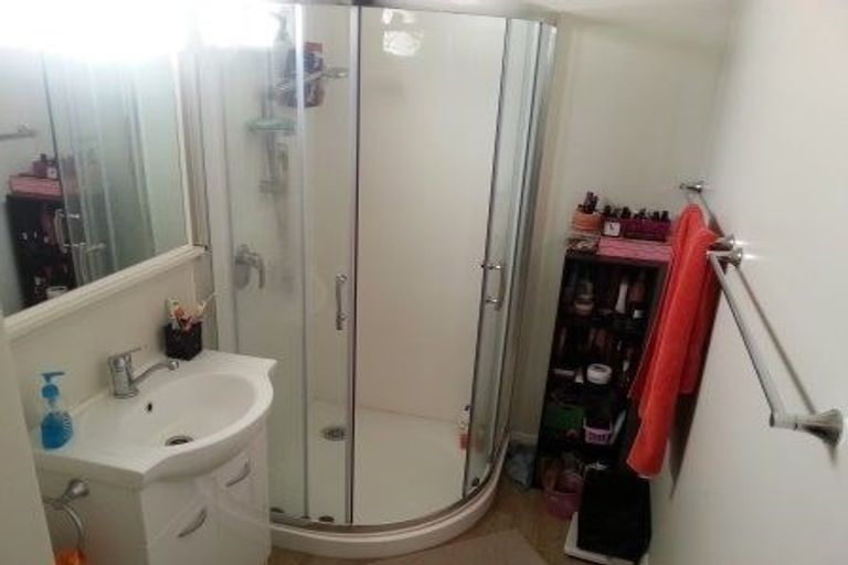 Photo of property in 44 Ellice Street, Mount Victoria, Wellington, 6011