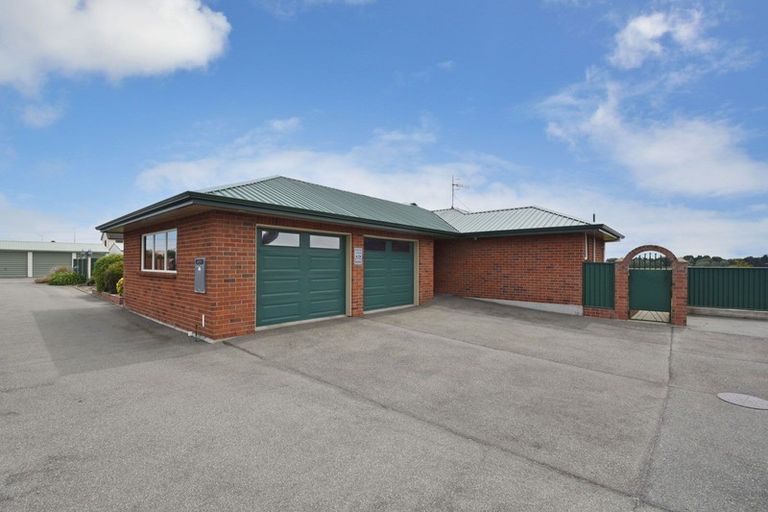 Photo of property in 21 Oteramika Road, Rockdale, Invercargill, 9812