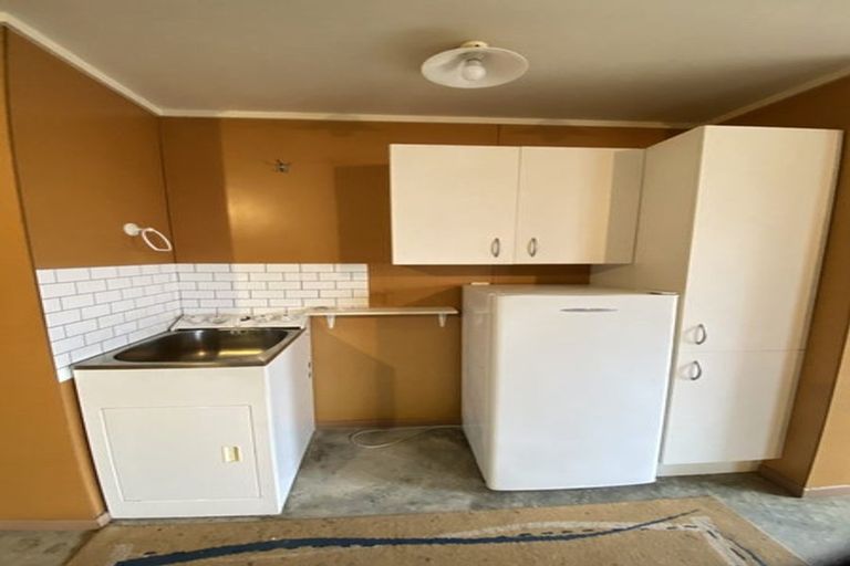 Photo of property in 15 Sierra Court, Roslyn, Palmerston North, 4414