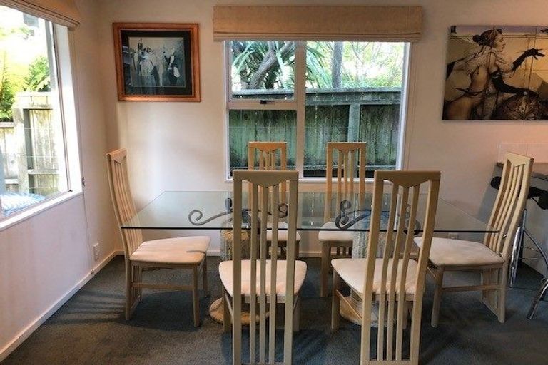 Photo of property in 3/60 Pirie Street, Mount Victoria, Wellington, 6011