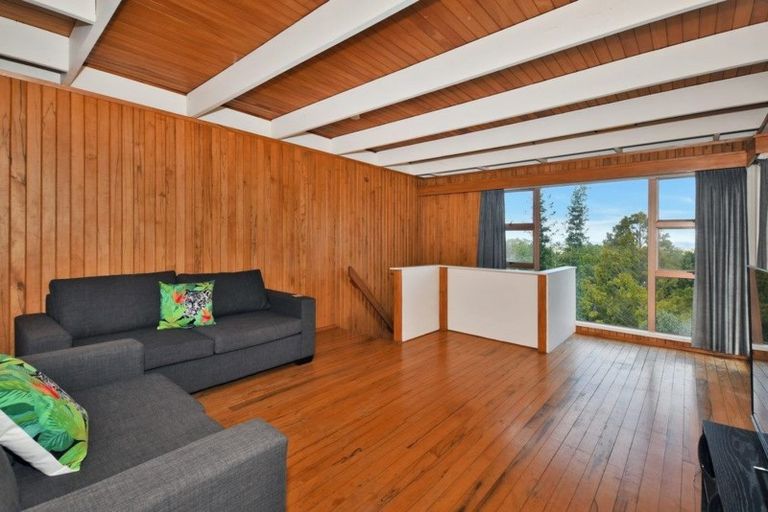 Photo of property in 15 Sherwood Road, Onerahi, Whangarei, 0110