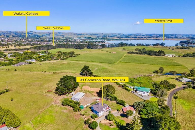 Photo of property in 31 Cameron Road, Waiuku, 2681
