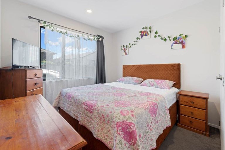 Photo of property in 13a Tuuhura Road, Pukekohe, 2120