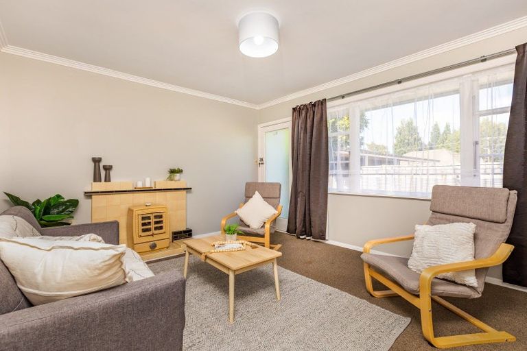 Photo of property in 4/6 Ruahine Street, Trentham, Upper Hutt, 5018