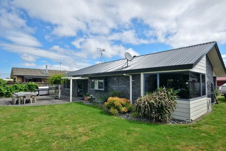 Photo of property in 12 Discovery Drive, Flagstaff, Hamilton, 3210