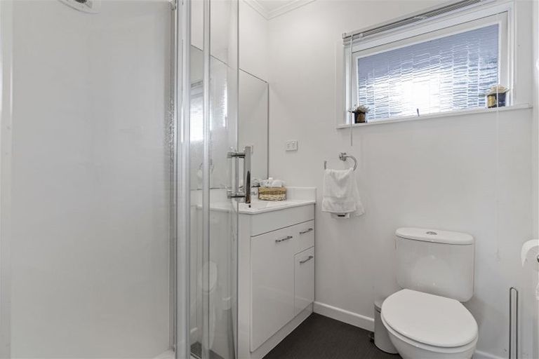 Photo of property in 4112/110 East Coast Road, Forrest Hill, Auckland, 0620