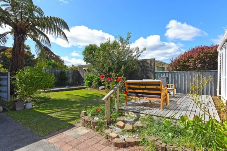 Photo of property in 20 Davis Crescent, Elderslea, Upper Hutt, 5018