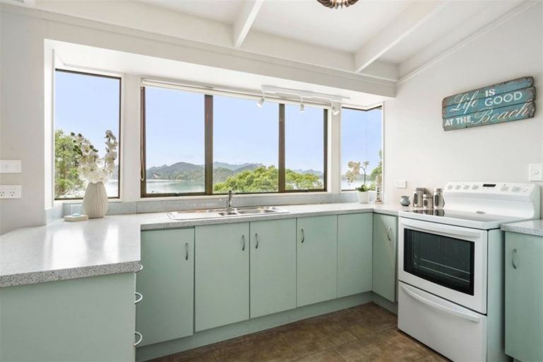 Photo of property in 956a Whangarei Heads Road, Parua Bay, Whangarei, 0174