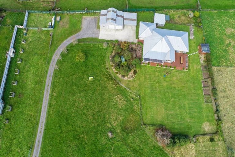 Photo of property in 14 Old State Mill Road, Mamaku, 3020