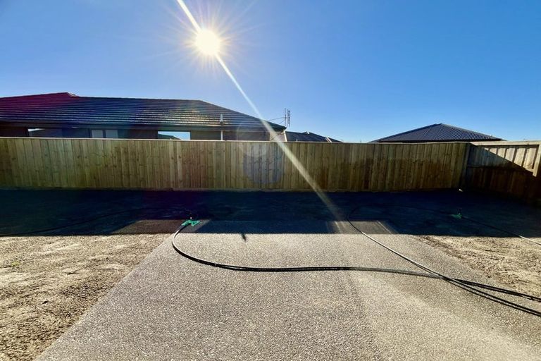 Photo of property in 23 Longore Way, Rolleston, 7614