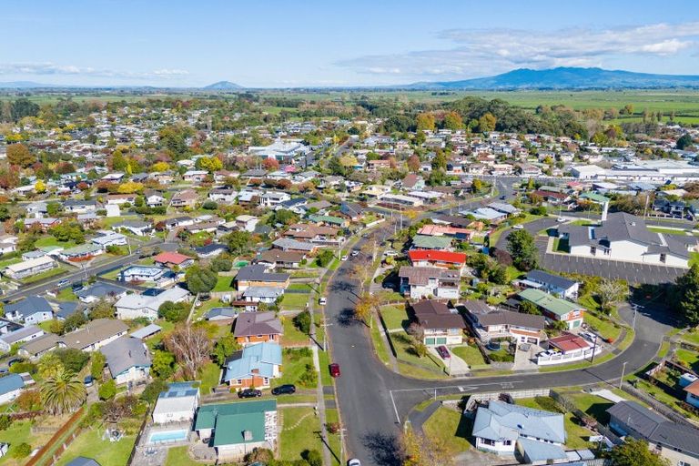 Photo of property in 30 Garden Heights Avenue, Glenview, Hamilton, 3206