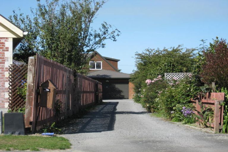 Photo of property in 17 Spring Place, Leeston, 7632