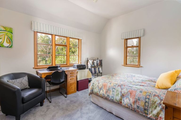 Photo of property in 27 Marina Grove, Hutt Central, Lower Hutt, 5010