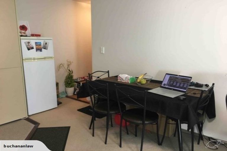 Photo of property in Dual Apartments, 108/142 Vivian Street, Te Aro, Wellington, 6011