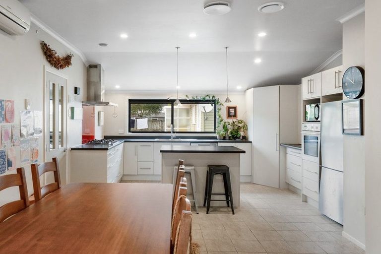 Photo of property in 30 Willoughby Street, Paeroa, 3600