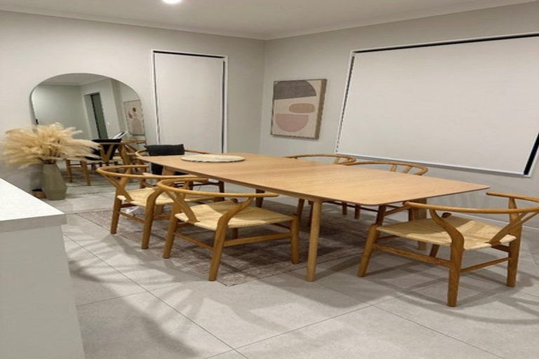 Photo of property in 11 Waenganui Road, Hobsonville, Auckland, 0616