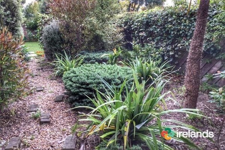 Photo of property in 105 Saint Martins Road, Saint Martins, Christchurch, 8022