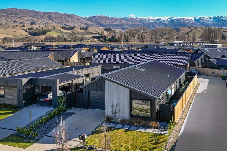 Photo of property in 11 Bragato Way, Cromwell, 9310