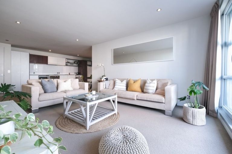 Photo of property in 1d/2 Dickens Street, Grey Lynn, Auckland, 1021